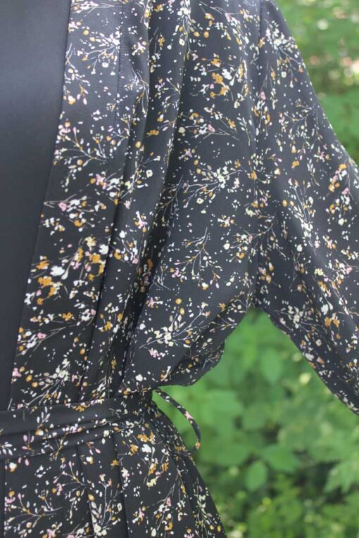 9042-3 - Kimono Blume Schwarz